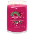 Yankee Candle Sparkling Winterberry Large Signature Jar Candle Online now